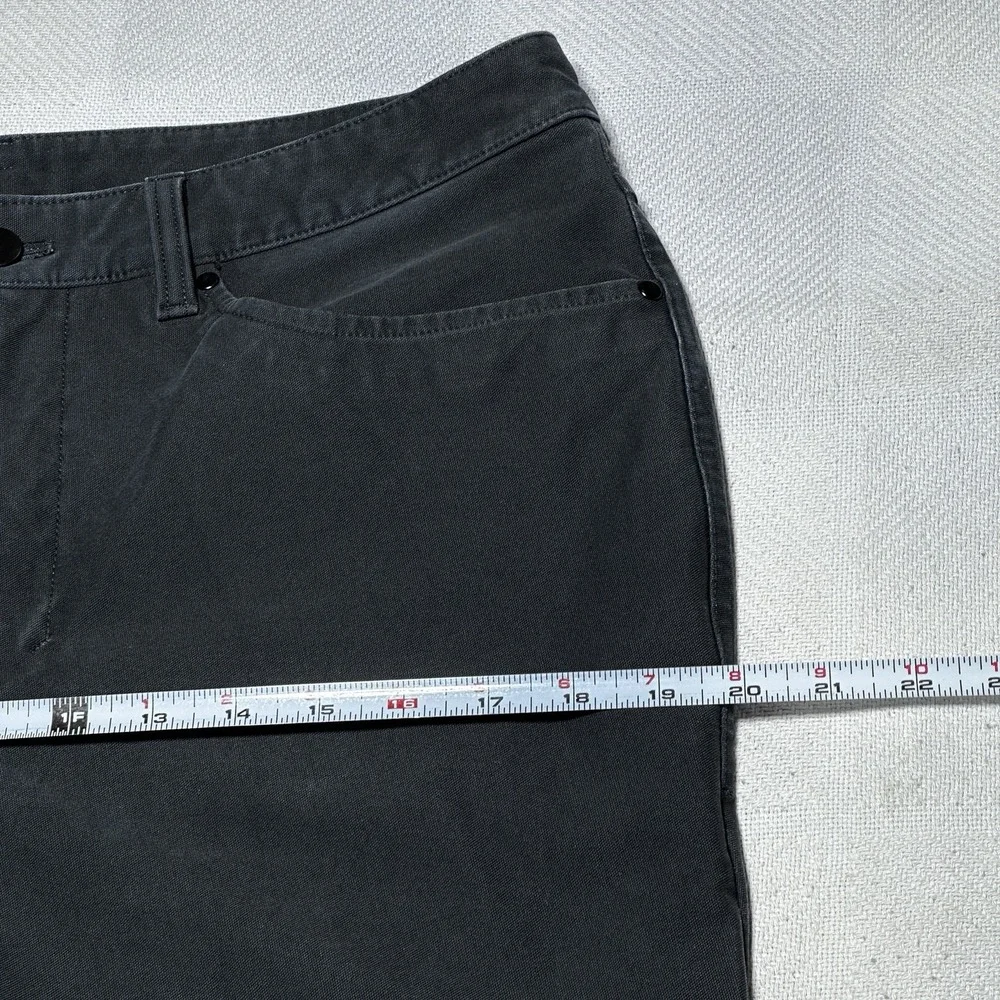 Lululemon ABC Slim Utilitech Pants Mens 33x33 Black Stretch 5 Pocket Jean Active - Picture 8 of 12
